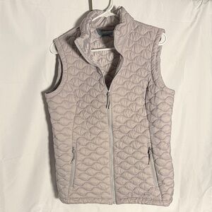 Free Country Light Gray Quilted Vest